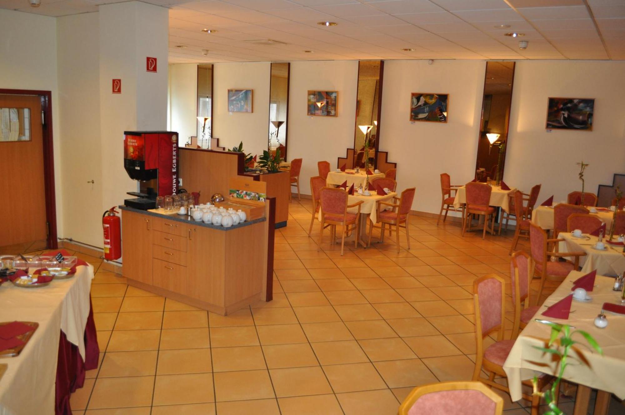 Trip Inn Hotel Frankfurt Airport Рюссельхайм Экстерьер фото