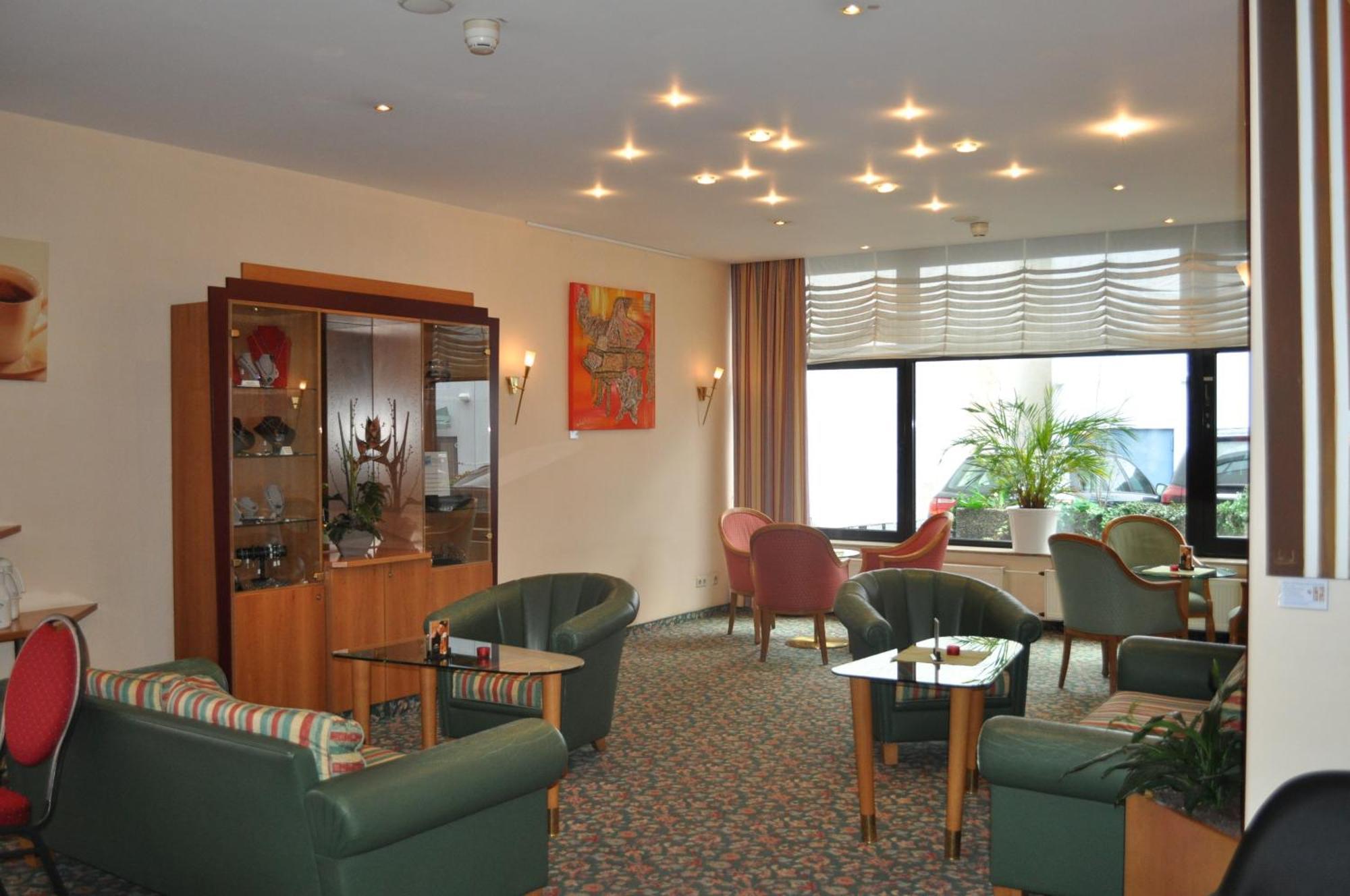 Trip Inn Hotel Frankfurt Airport Рюссельхайм Экстерьер фото