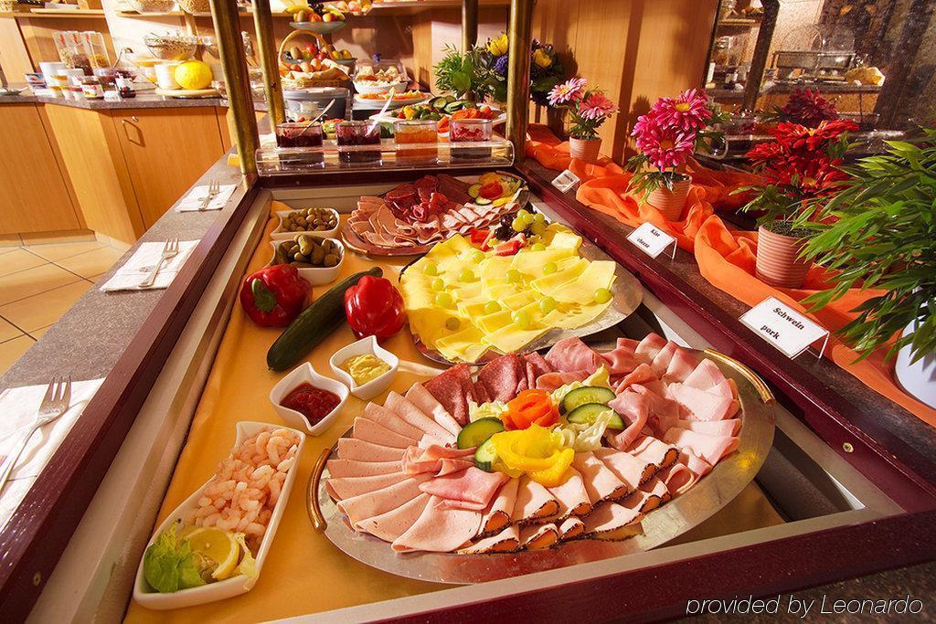 Trip Inn Hotel Frankfurt Airport Рюссельхайм Ресторан фото